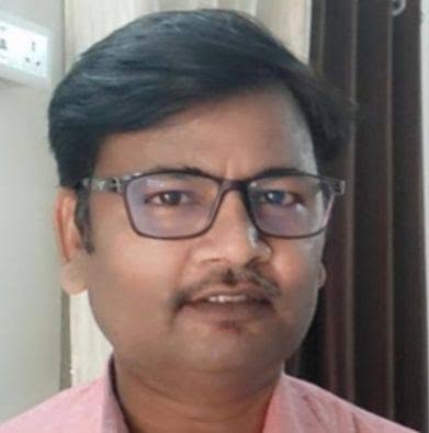 Dr. Shashi Bhushan Kumar 'Shashi'